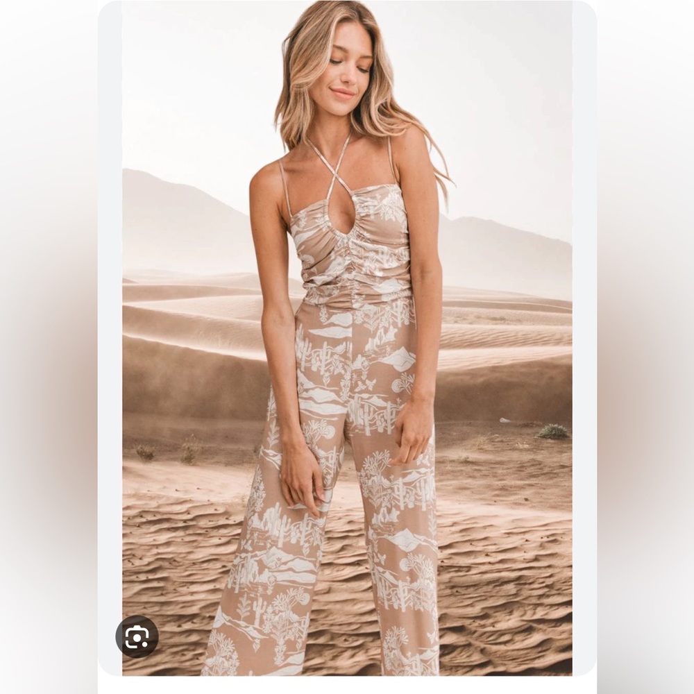 Desert Print Wide leg jumsuit - size small- New with Tags